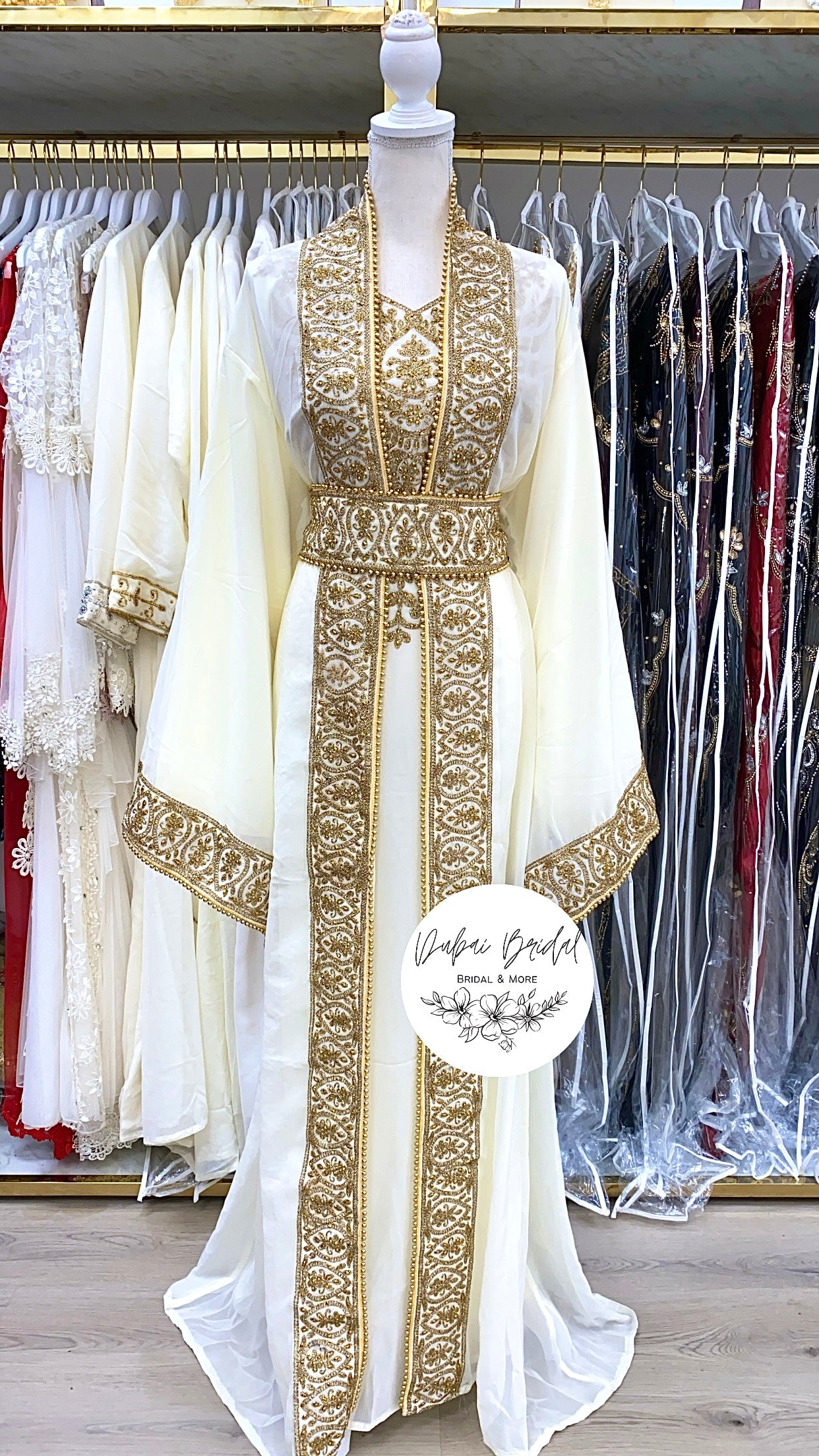 Maghrebi Nikkah Abaya (White No. 1)