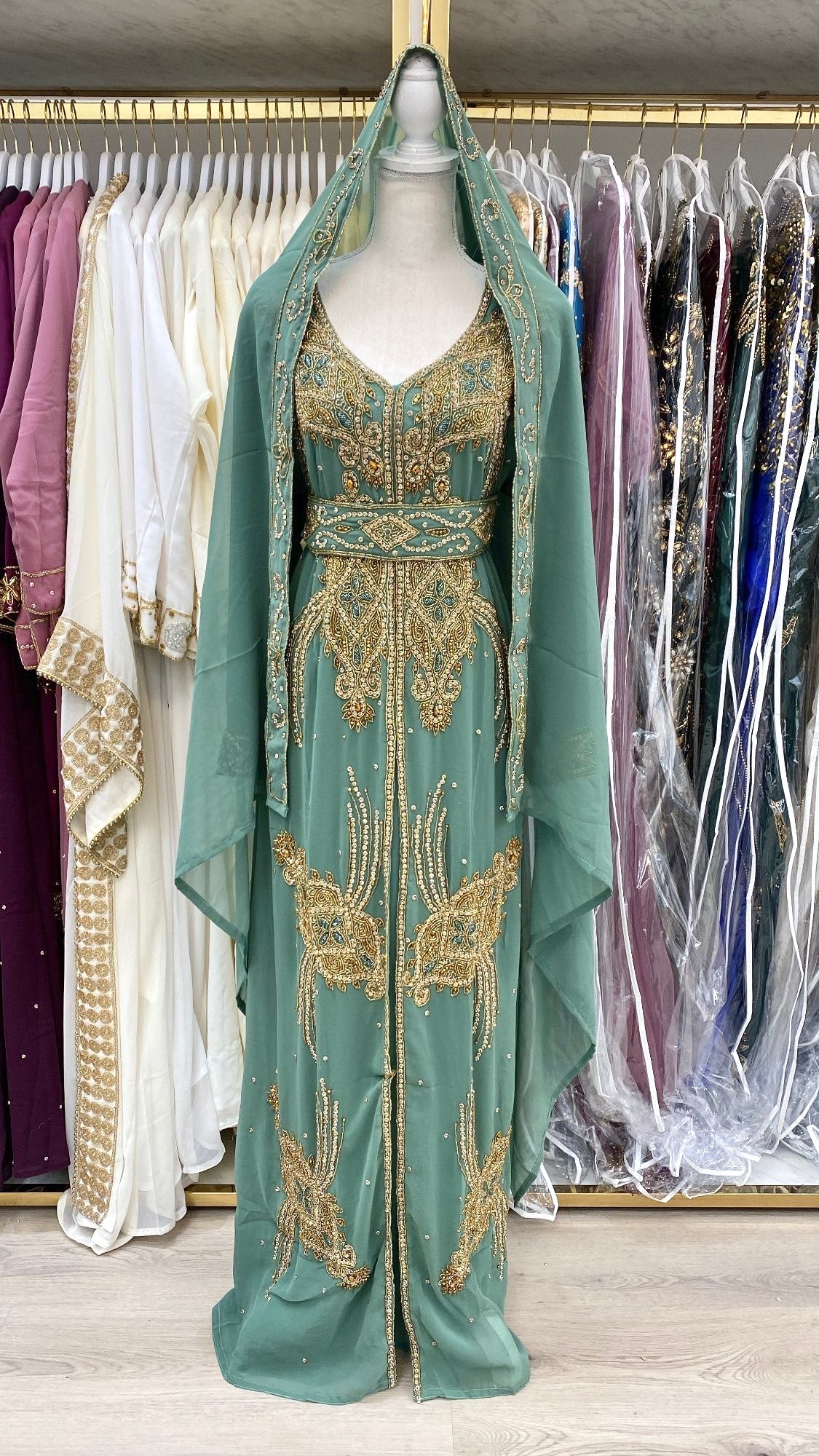 Yara Nikkah Abaya (mint)