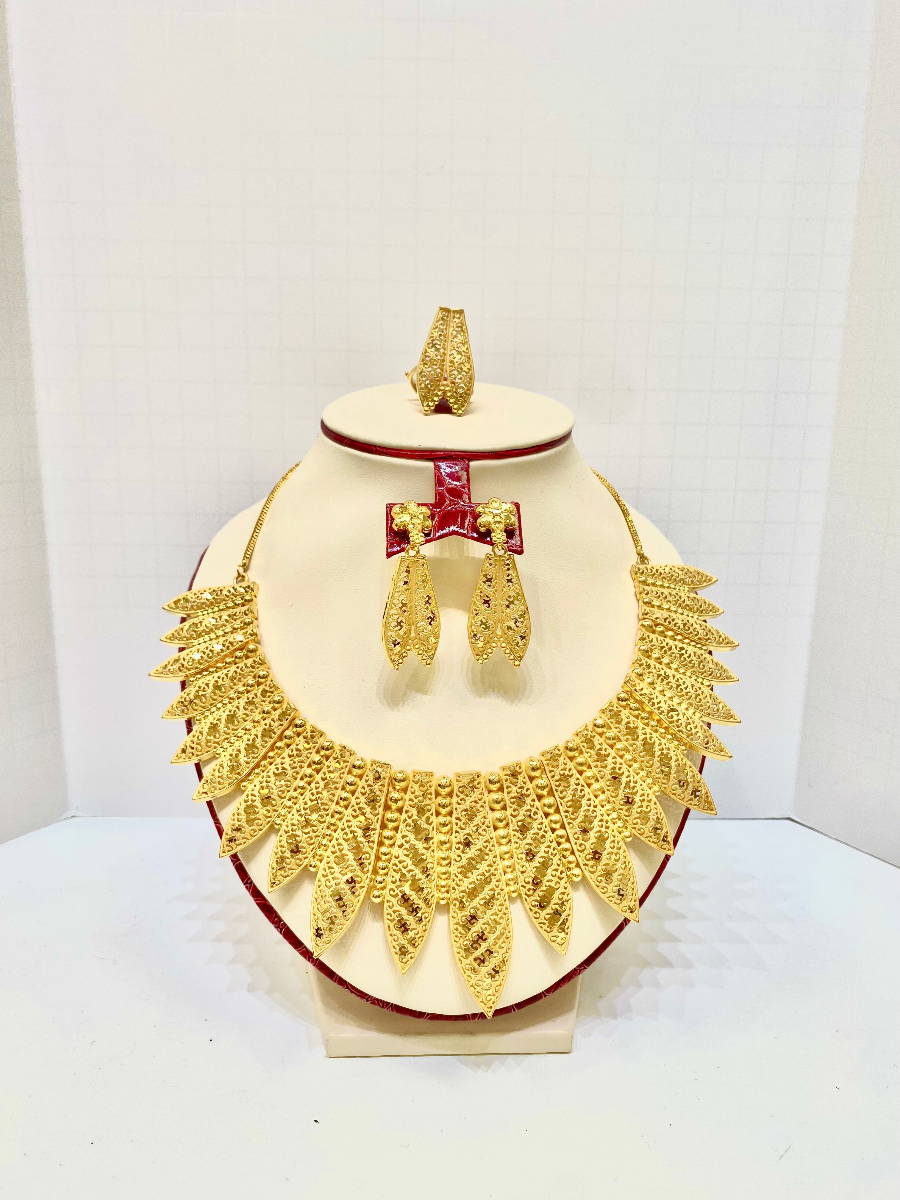 Spike Set – Dubai Bridal