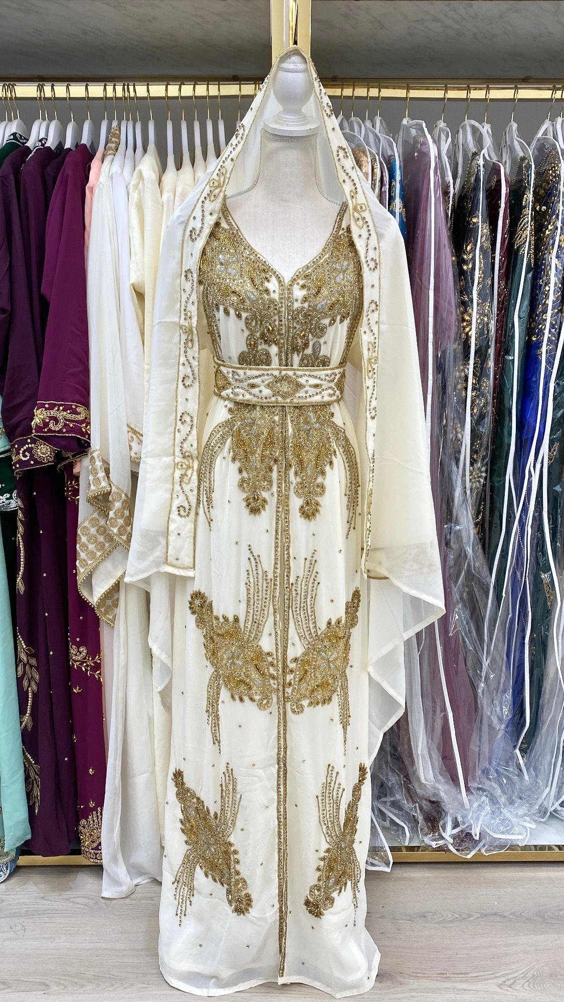 Yara Nikkah Abaya (white)