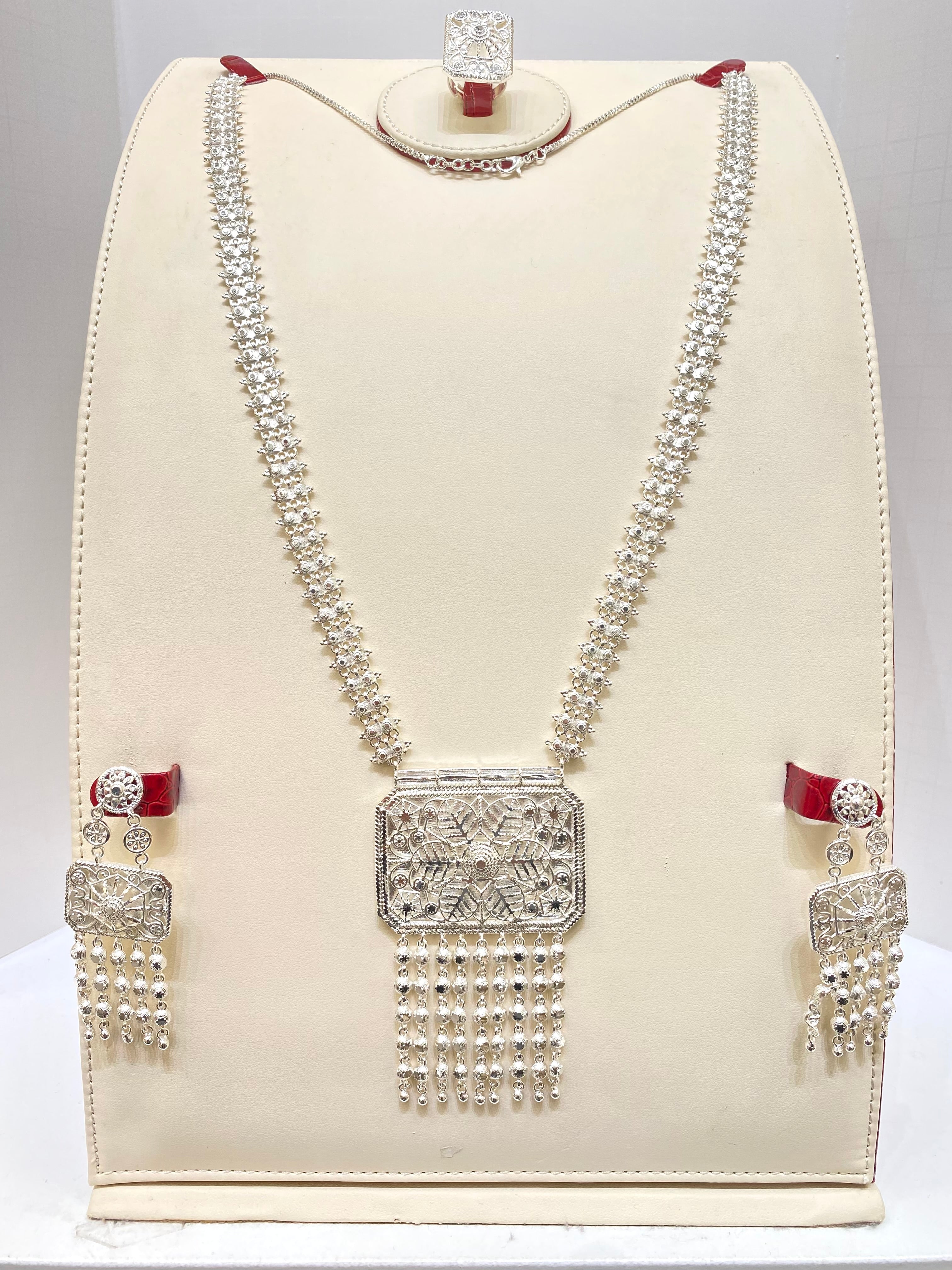 Silver Treasure Box Set