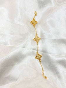 Diamond Clover Bracelet