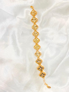Gold Cloves Bracelet