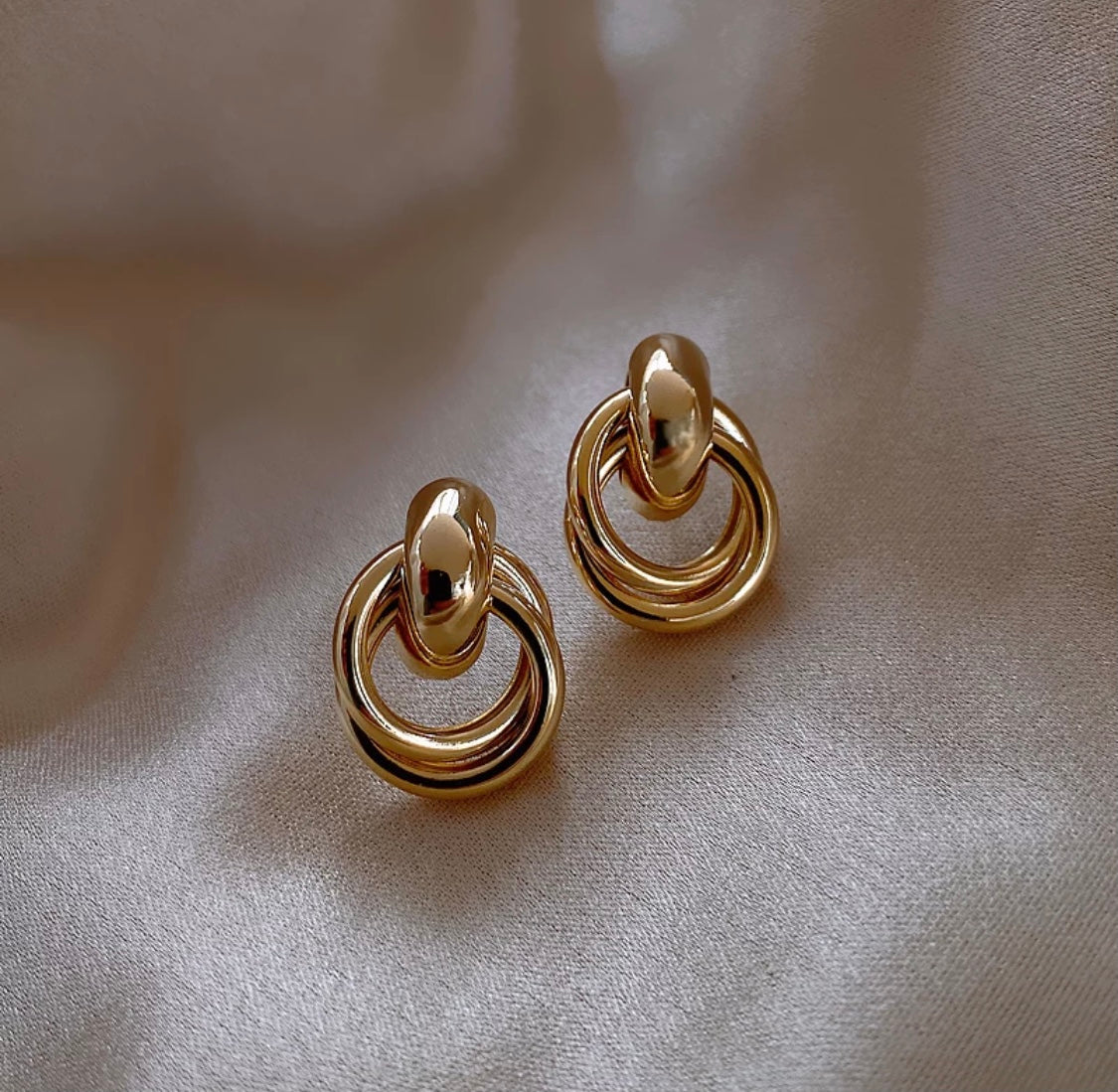 Oval Earrings