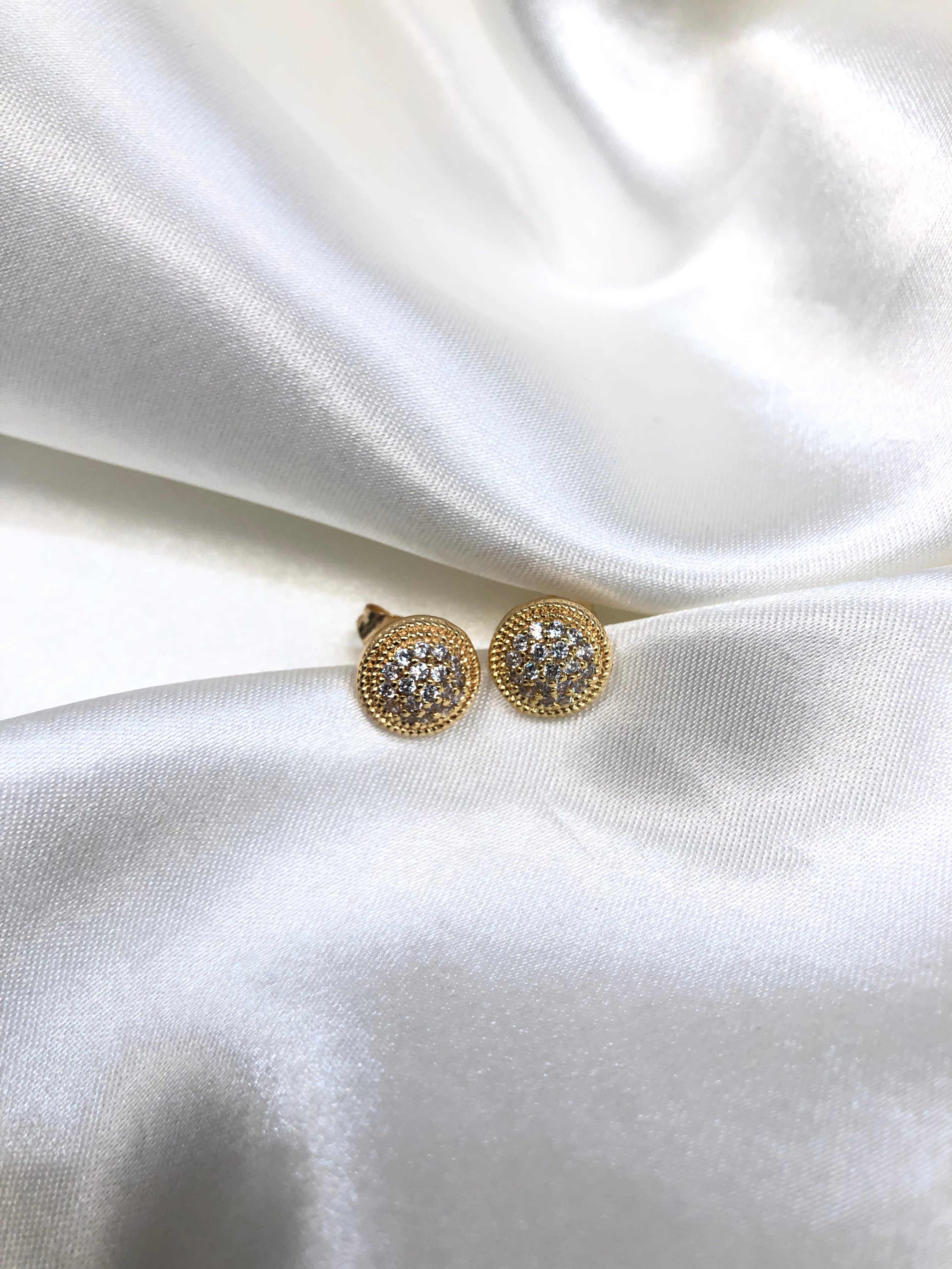 Circle Diamond Earrings